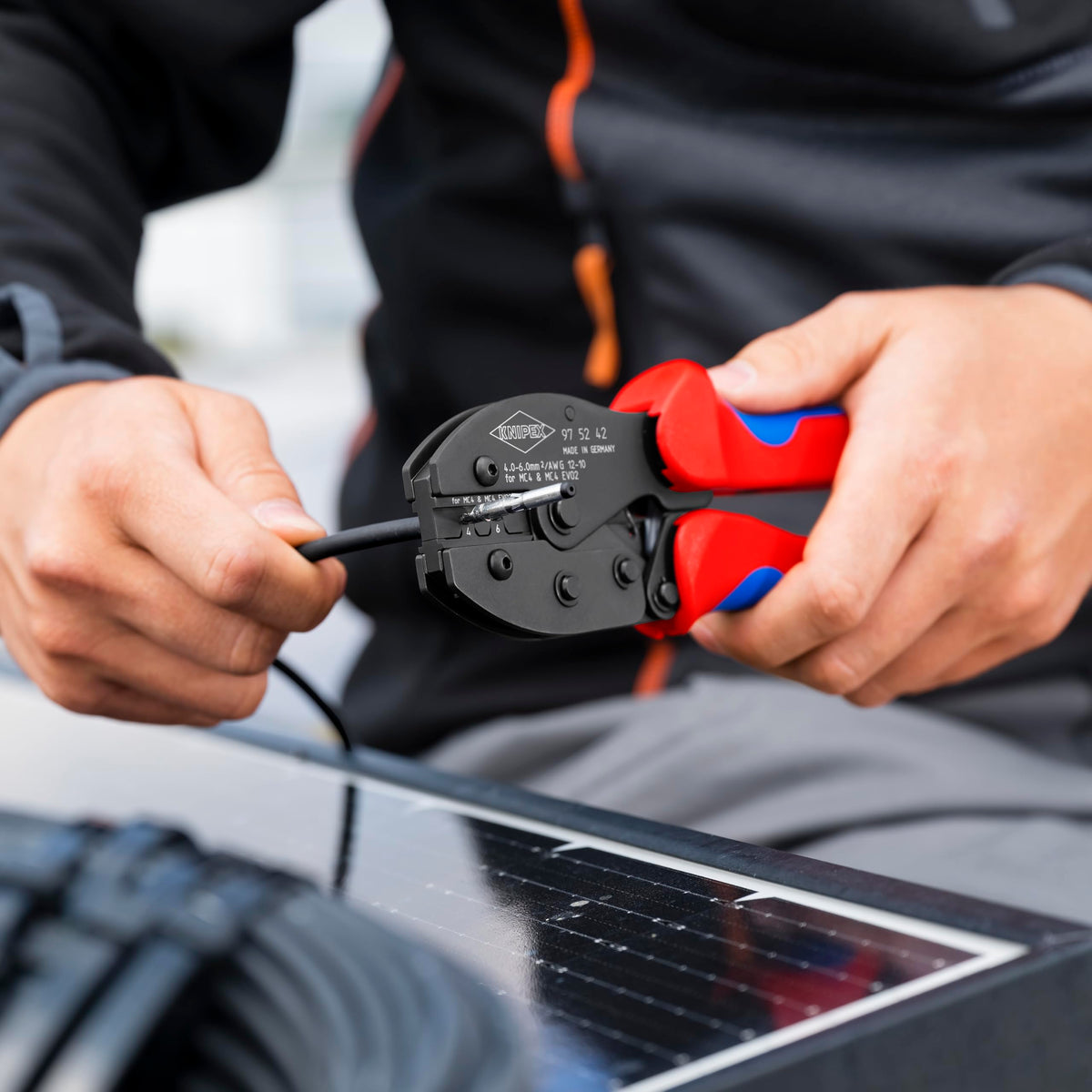 KNIPEX PreciForce Crimping Pliers for MC4/MC4 EVO 2 connectors with Non-Slip Plastic Grips 220 mm, 97 52 42 SB