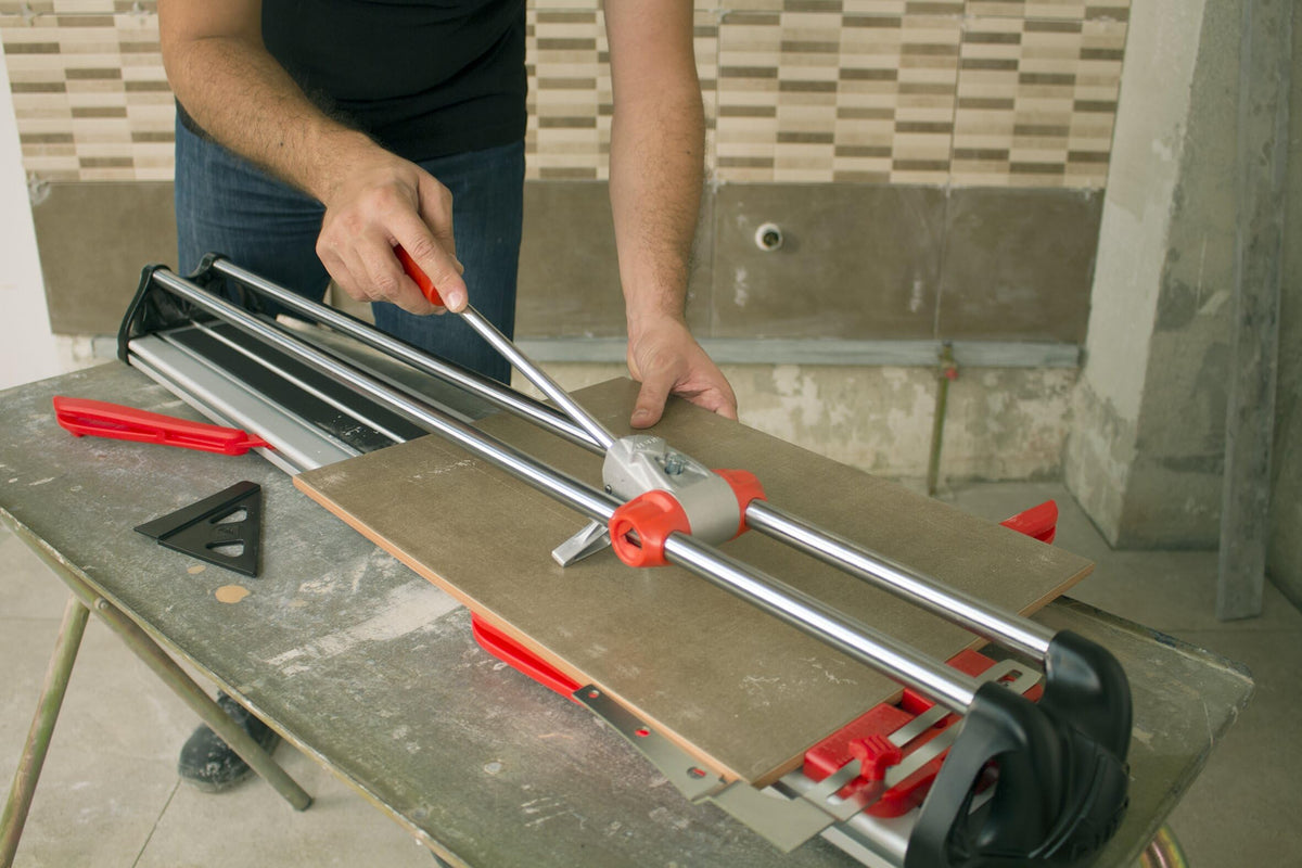 Rubi FAST-65 Manual Tile Cutter – Heavy-Duty Tool for Ceramic and Porcelain – Cutting Capacity of 25-1/2 in – Aluminum Base, Anti-Rust Guides, and Precise Scoring Line